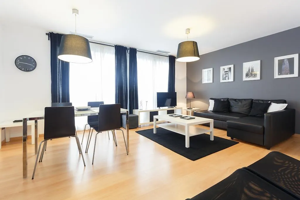 Casa-Nova Suites Barcelona 0*,